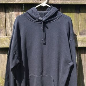 Fruit of the loom all black hoodie!!